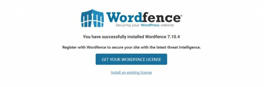Wordfence 的成功安装消息，并突出显示“获取您的 WORDFENCE 许可证”按钮